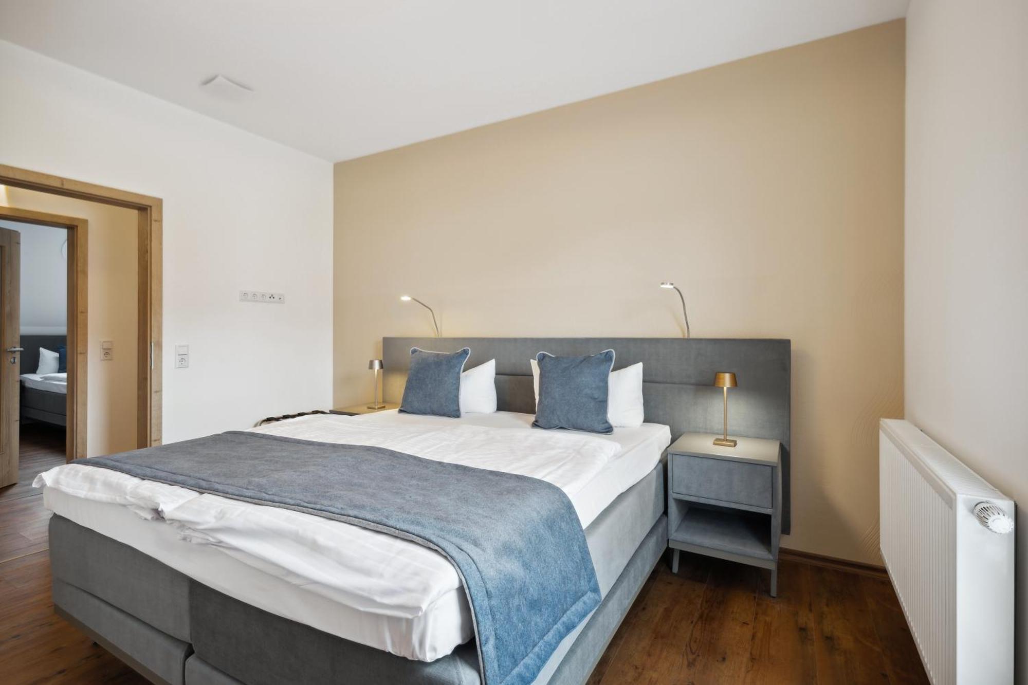 Apartmenthaus Schlag Naumburg  Ngoại thất bức ảnh
