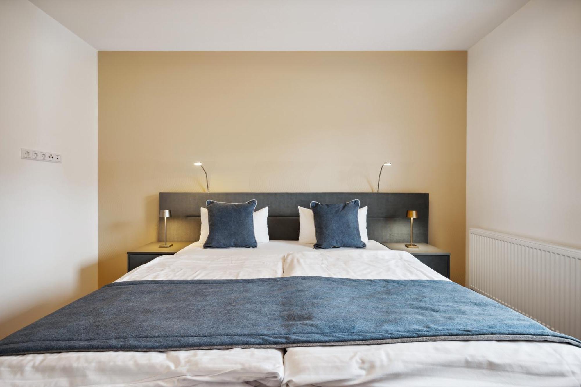Apartmenthaus Schlag Naumburg  Ngoại thất bức ảnh