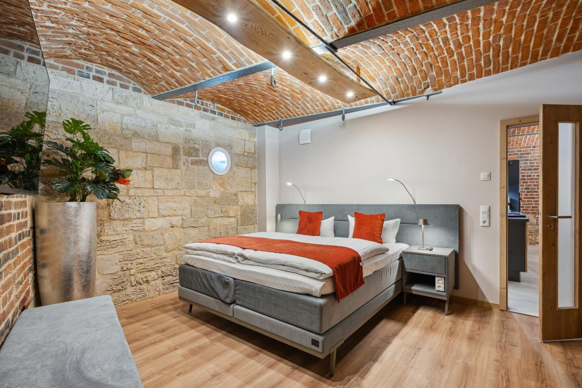 Apartmenthaus Schlag Naumburg  Ngoại thất bức ảnh